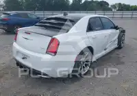 2018 Chrysler 300 фото