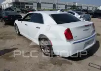 2018 Chrysler 300 photo