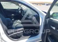 2018 Chrysler 300 photo