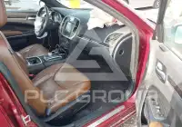 2018 Chrysler 300 фото