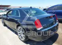 2018 Chrysler 300 фото