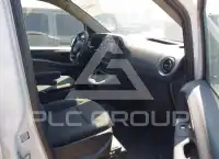 2018 Mercedes Benz METRIS photo