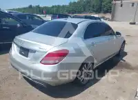 2018 Mercedes Benz C 300 фото