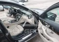 2018 Mercedes Benz C 300 фото