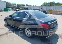2018 Mercedes Benz E 300 фото