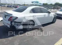2018 Mercedes Benz E 300 фото