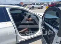 2018 Mercedes Benz E 300 photo