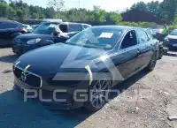 2018 Volvo S90 photo