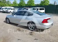 2018 Volvo S90 photo