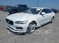 2018 Volvo S90 photo