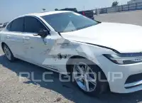 2018 Volvo S90 photo