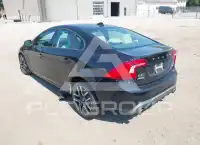 2018 Volvo S60 photo