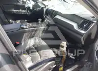 2018 Volvo XC60 фото