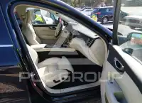 2018 Volvo XC60 фото