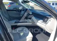 2018 Volvo XC60 фото