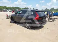 2018 Volvo XC60 фото