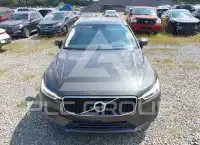 2018 Volvo XC60 photo