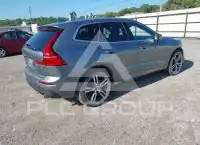 2018 Volvo XC60 фото