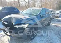 2018 Volvo XC60 photo