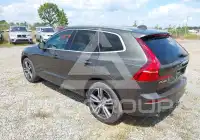 2018 Volvo XC60 photo