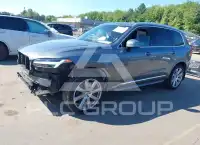 2018 Volvo XC90 фото