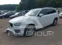 2018 Volvo XC90 photo