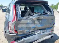 2018 Volvo XC90 фото