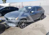 2018 Volvo XC60 фото