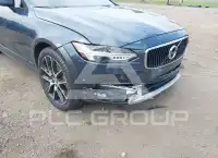 2018 Volvo V90 photo