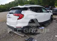 2018 GMC TERRAIN photo