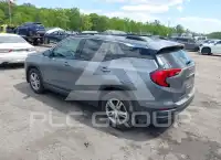 2018 GMC TERRAIN photo