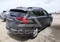 2018 GMC TERRAIN photo