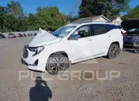 2018 GMC TERRAIN photo