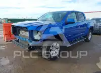 2018 GMC CANYON photo