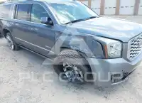 2018 GMC YUKON фото