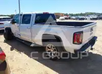 2018 GMC Sierra photo