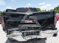 2018 GMC Sierra photo