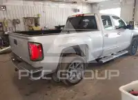 2018 GMC Sierra photo