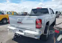 2018 GMC Sierra photo