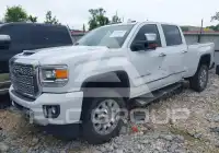 2018 GMC Sierra photo