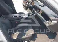 2018 Porsche Panamera photo