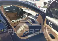 2018 Porsche Panamera photo