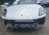 2018 Porsche MACAN photo