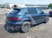 2018 Porsche MACAN photo