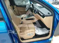 2018 Porsche MACAN photo