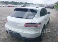 2018 Porsche MACAN photo