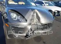 2018 Porsche MACAN photo