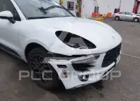 2018 Porsche MACAN photo