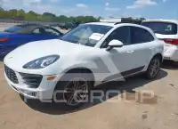 2018 Porsche MACAN photo
