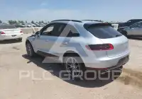 2018 Porsche MACAN photo
